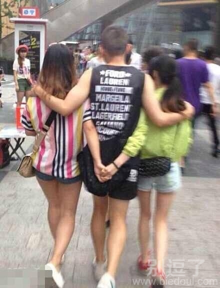 大哥,你的福气也太好了 大哥,你的福气也太好了