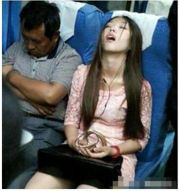 “这些真实的电影镜头，有多少人误认为是特效？”哇哈哈哈被骗多年了！