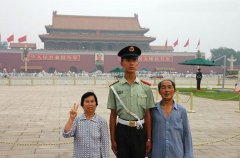 军人搞笑图片大杂烩,看看军人不为人知的一面。