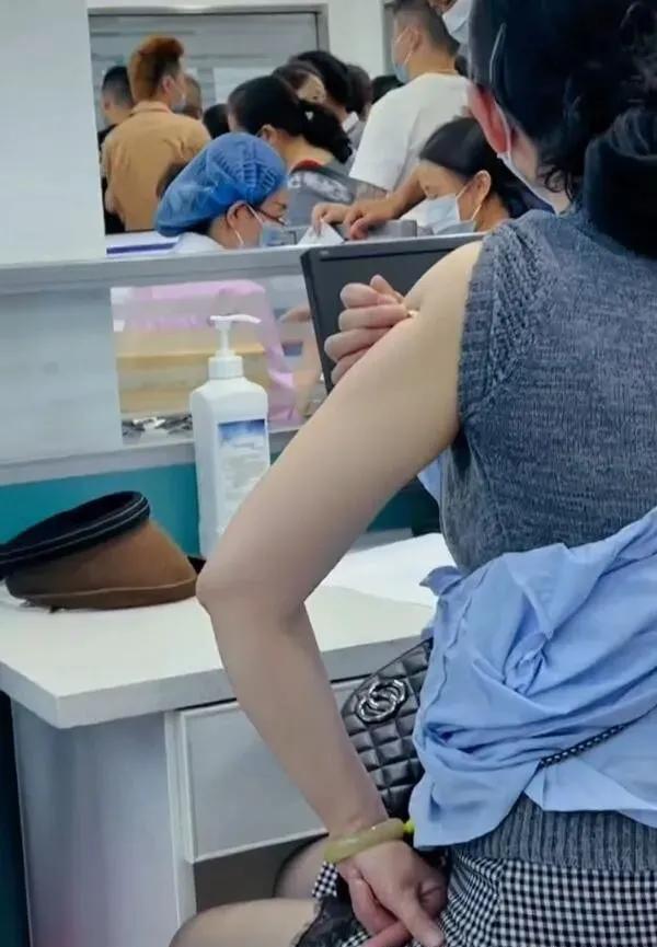 确认过眼神,应该是我追不到的人 确认过眼神,应该是我追不到的人