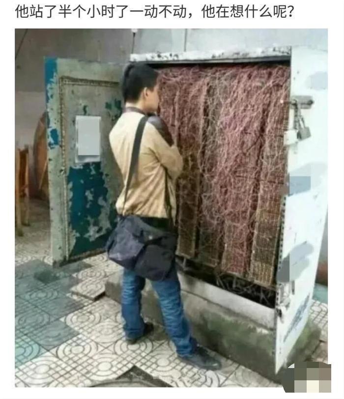 “献血之后,手腕就变成这样了!有人知道是啥情况吗?太吓人了!” “献血之后,手腕就变成这样了!有人知道是啥情况吗?太吓人了!”