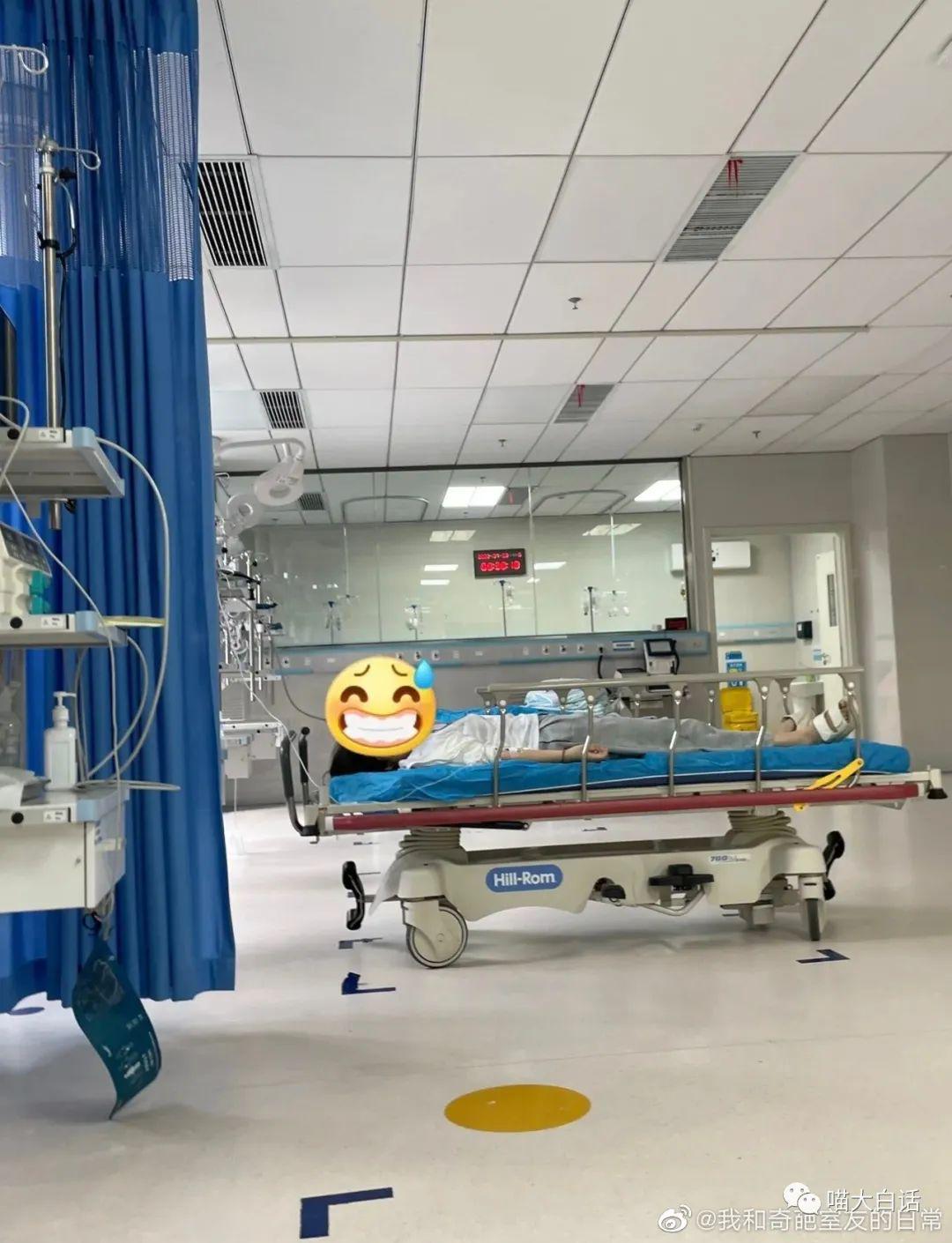 大侠后宫:“不小心目击兄弟女友出轨现场...”哈哈哈哈哈黑色的字越看越绿!! 大侠后宫:“不小心目击兄弟女友出轨现场...”哈哈哈哈哈黑色的字越看越绿!!