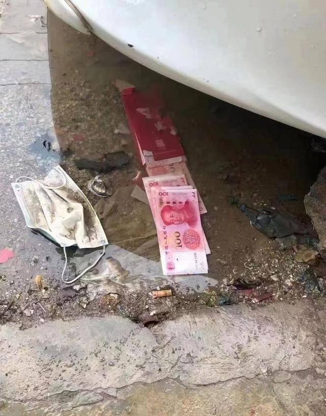 记得第一次见丈母娘,刚进门我和丈母娘都傻眼了,气氛突然尴尬了 记得第一次见丈母娘,刚进门我和丈母娘都傻眼了,气氛突然尴尬了