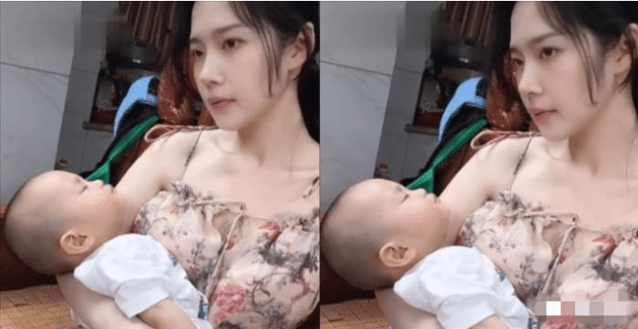 “早上在公园发现的,是不是发生了一场大战?”看样子很激烈啊 “早上在公园发现的,是不是发生了一场大战?”看样子很激烈啊