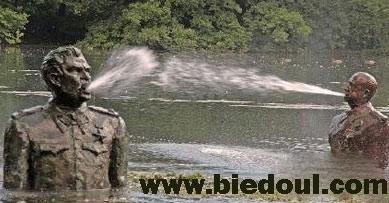 这样的姿势好玩吗? 这样的姿势好玩吗?