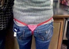 为嘛要外穿，是要扮演超人还是啥意思