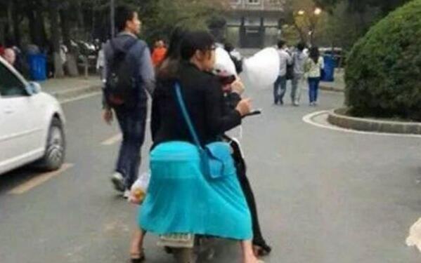 “你见过最离谱的盗版商品是什么?”哈哈哈 “你见过最离谱的盗版商品是什么?”哈哈哈