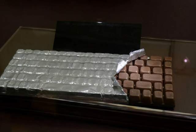 “你们班上曾经的第一名和倒数第一,现在怎么样了?”网友的回复过于真实了!哈哈哈 “你们班上曾经的第一名和倒数第一,现在怎么样了?”网友的回复过于真实了!哈哈哈