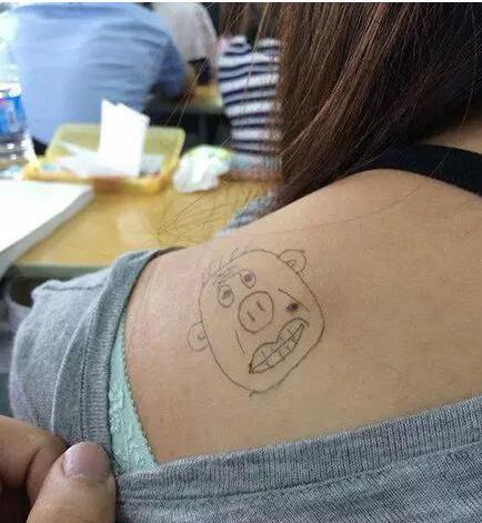 恶搞女同学 恶搞女同学