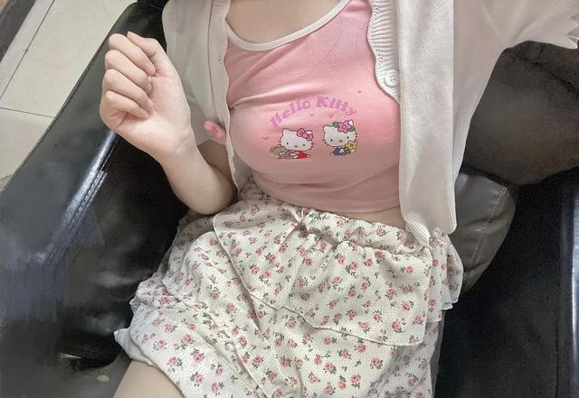 神回复:遇到喜欢的女孩子,要怎么才能吸引她的注意力? 神回复:遇到喜欢的女孩子,要怎么才能吸引她的注意力?