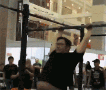 谁说胖子不能灵活的