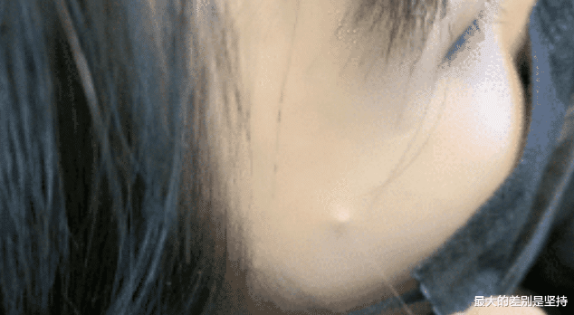 “误入公主群是种什么体验?网友:打开新世界大门!”哇哈哈哈哈~ “误入公主群是种什么体验?网友:打开新世界大门!”哇哈哈哈哈~
