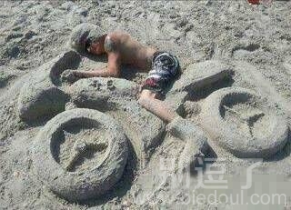 哎呦这摩托车不错哦