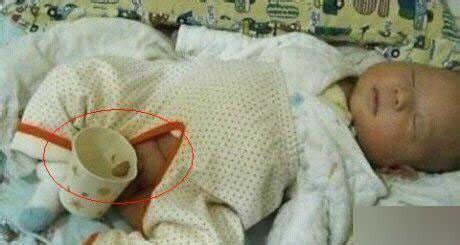 这个父母也真是够聪明的 这个父母也真是够聪明的