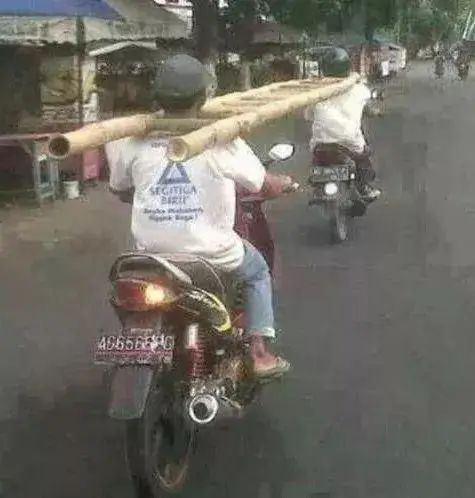 发几张不正经的照片给你看看,专治不开心~ 发几张不正经的照片给你看看,专治不开心~