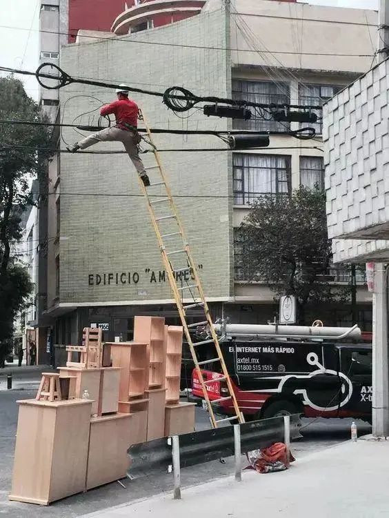 发几张不正经的照片给你看看,专治不开心~ 发几张不正经的照片给你看看,专治不开心~