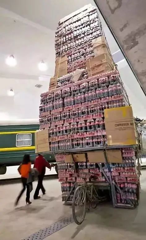 发几张不正经的照片给你看看,专治不开心~ 发几张不正经的照片给你看看,专治不开心~