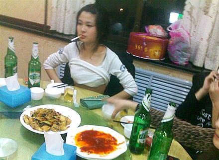 娶个这样的老婆也不错哦