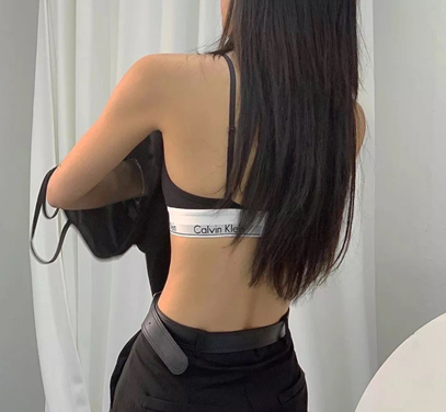 “女朋友闺蜜来过夜,洗了个澡”哈哈哈,有没有人带走她! “女朋友闺蜜来过夜,洗了个澡”哈哈哈,有没有人带走她!