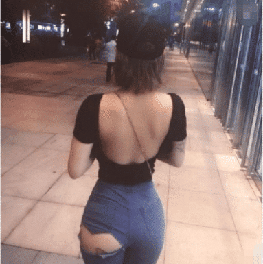 老婆每次洗完澡就这样,什么意思啊?神评太内涵,哈哈哈哈哈 老婆每次洗完澡就这样,什么意思啊?神评太内涵,哈哈哈哈哈
