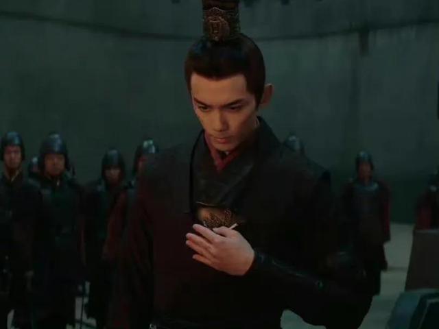 兔子buff拉满,少年将军无所畏惧 兔子buff拉满,少年将军无所畏惧