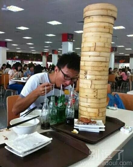 你是有多久没吃饭了