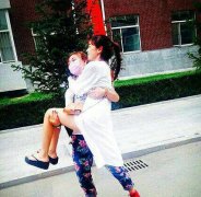 有个汉子闺蜜满满的幸福