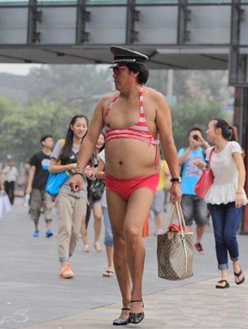 真正的勇士，敢于面对嫉妒的目光！