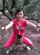 妹子这是练什么功夫么