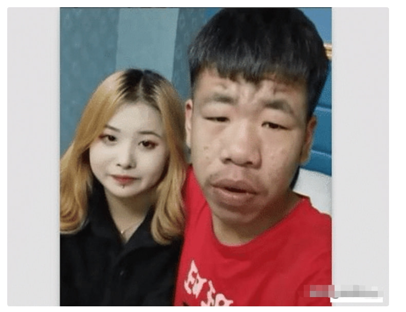 “请用一张图证明自己家里有矿!贫穷限制了我的想象力”哈哈哈 “请用一张图证明自己家里有矿!贫穷限制了我的想象力”哈哈哈