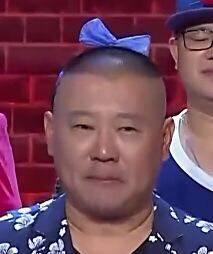郭德纲的蝴蝶结也很萌 郭德纲的蝴蝶结也很萌