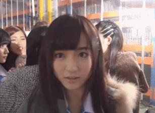 爆笑段子:男友来家里玩,剥了个葡萄趁没人喂给我吃 爆笑段子:男友来家里玩,剥了个葡萄趁没人喂给我吃