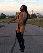 人间难得几回寻