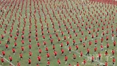 全体足球选拔,壮观 全体足球选拔,壮观