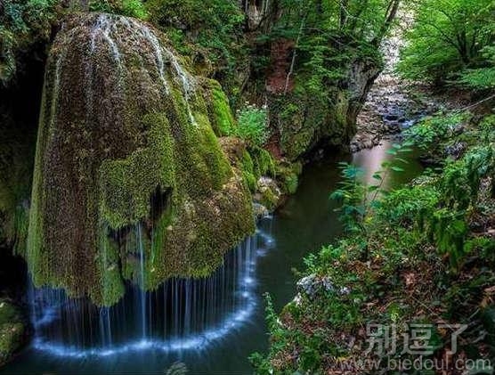 这是施了什么魔法的