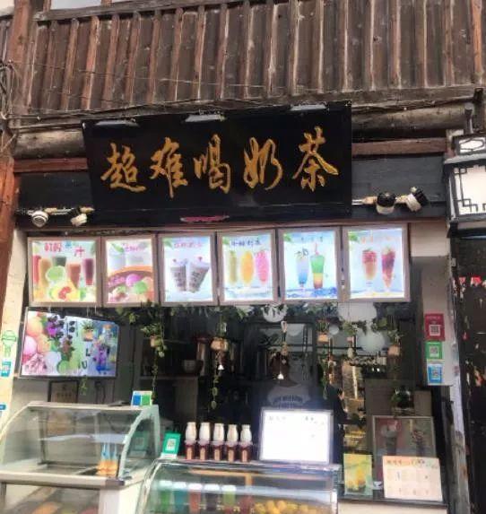 这大概就是史上“最美”伴娘吧,新郎有没有后悔没先认识闺蜜!哈哈哈~ 这大概就是史上“最美”伴娘吧,新郎有没有后悔没先认识闺蜜!哈哈哈~