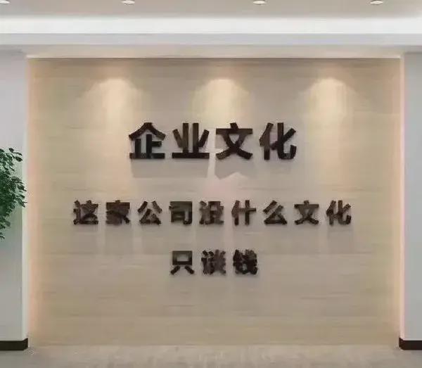 “谁能告诉我,我爹为什么下冰雹还得扔出去个刀...”哈哈哈哈你不懂! “谁能告诉我,我爹为什么下冰雹还得扔出去个刀...”哈哈哈哈你不懂!