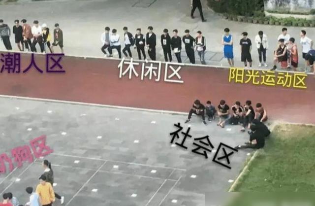 女友来我家过夜之后,觉得她很恶心!突然不喜欢她了!太过分了吧 女友来我家过夜之后,觉得她很恶心!突然不喜欢她了!太过分了吧