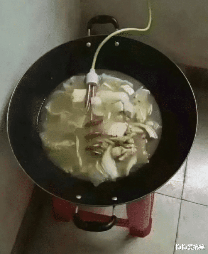 “我的新武器丈八蛇矛,你们的是什么?”哈哈哈哈哈哈这兵器有点牛 “我的新武器丈八蛇矛,你们的是什么?”哈哈哈哈哈哈这兵器有点牛