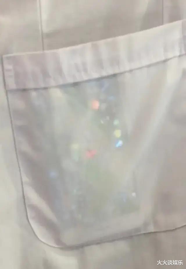 “为什么有的酒店叫快捷酒店,有的却叫商务酒店?”评论区亮了哈哈哈! “为什么有的酒店叫快捷酒店,有的却叫商务酒店?”评论区亮了哈哈哈!