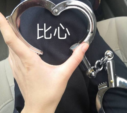 轻松一刻:老公酒后说喜欢前女友,妻子该怎么做? 轻松一刻:老公酒后说喜欢前女友,妻子该怎么做?