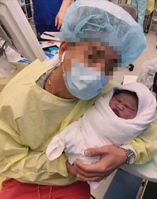 网友的某宝评论 卖家估计得被气吐血哈哈哈哈 网友的某宝评论 卖家估计得被气吐血哈哈哈哈
