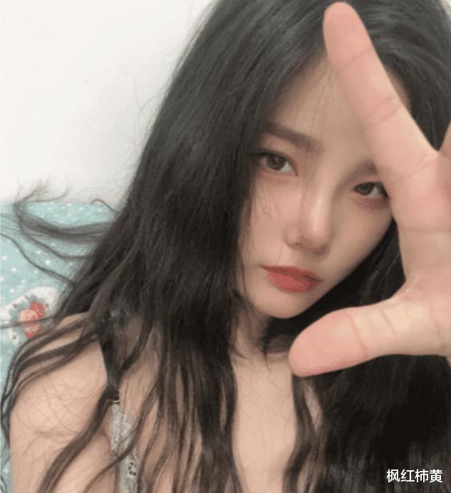 和同学坐了23个小时火车,累了就抱一起睡,下车后我多了个女友,哈哈哈 和同学坐了23个小时火车,累了就抱一起睡,下车后我多了个女友,哈哈哈