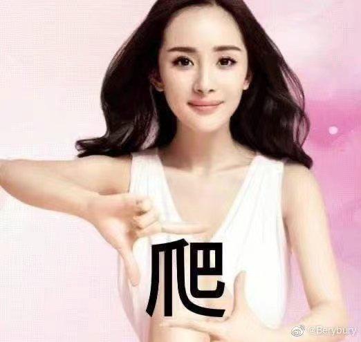 轻松一秒:隔壁桌的女生,一看就是好司机! 轻松一秒:隔壁桌的女生,一看就是好司机!