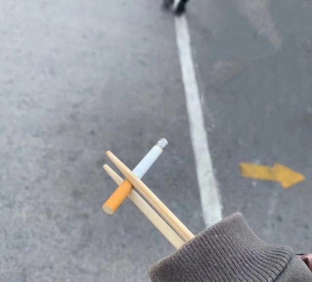 搞笑照片:印度这个国家好神奇,他好像不在牛顿的管辖范围 搞笑照片:印度这个国家好神奇,他好像不在牛顿的管辖范围