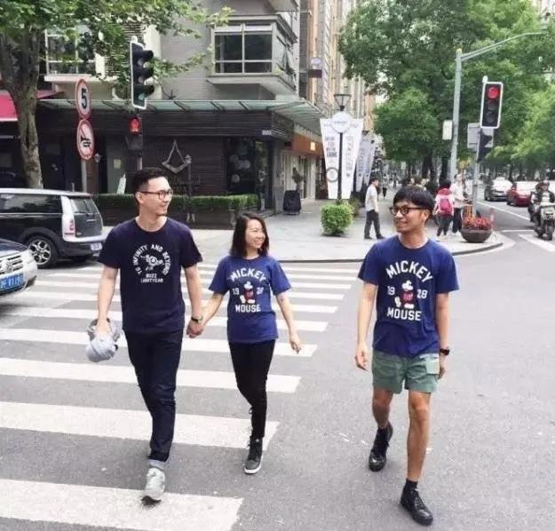 网友们拍到的窒息名场面,谢谢,代入感太强 网友们拍到的窒息名场面,谢谢,代入感太强