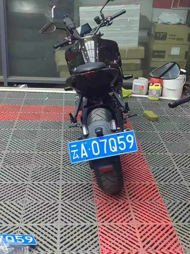 哈哈哈,这个喝多了还得挂儿科 哈哈哈,这个喝多了还得挂儿科