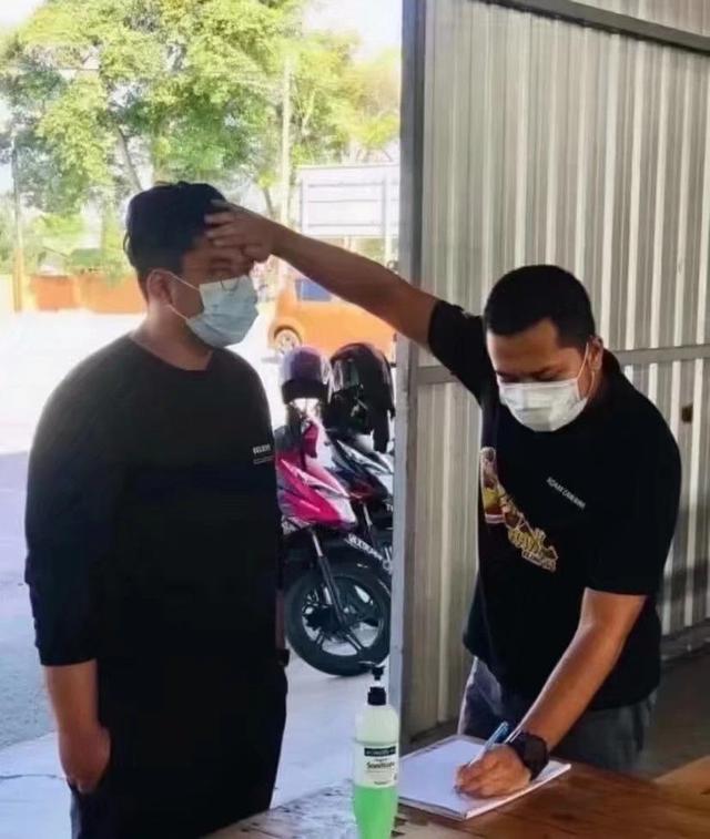 哈哈哈,这个喝多了还得挂儿科 哈哈哈,这个喝多了还得挂儿科
