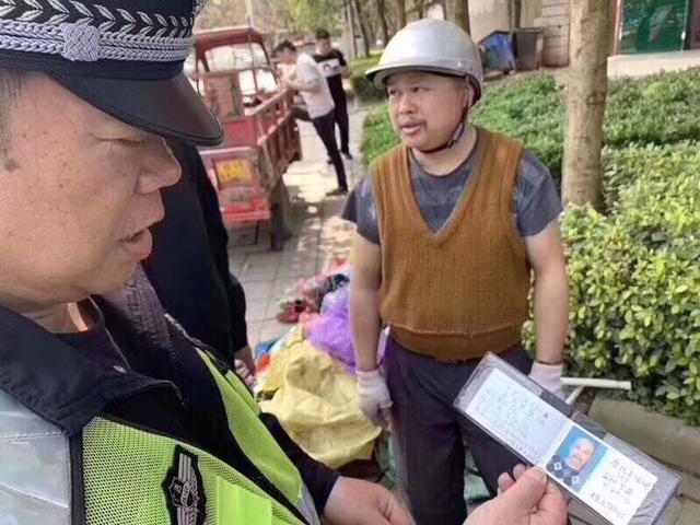 哈哈哈,这个喝多了还得挂儿科 哈哈哈,这个喝多了还得挂儿科