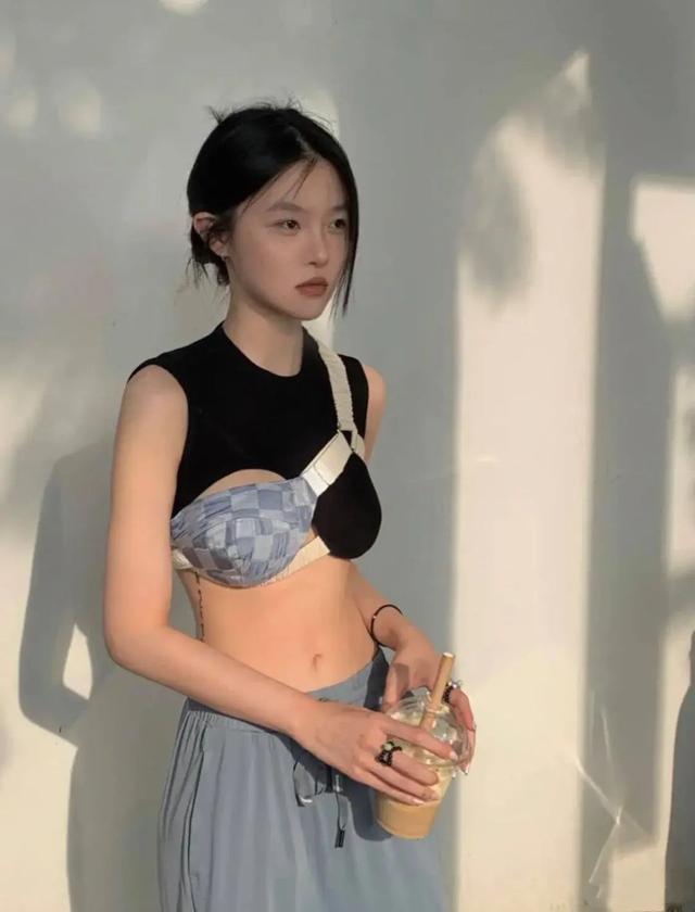 哈哈哈,这个喝多了还得挂儿科 哈哈哈,这个喝多了还得挂儿科